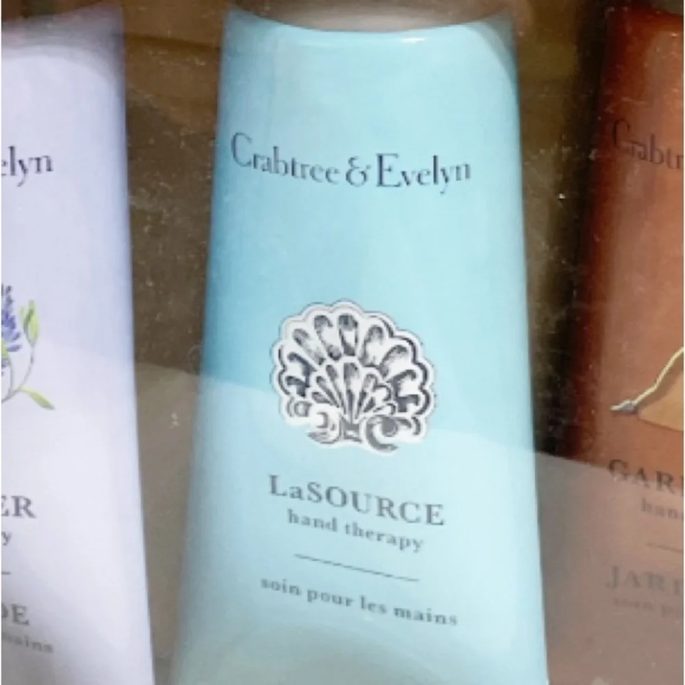 Crabtree & Evelyn new crabtree